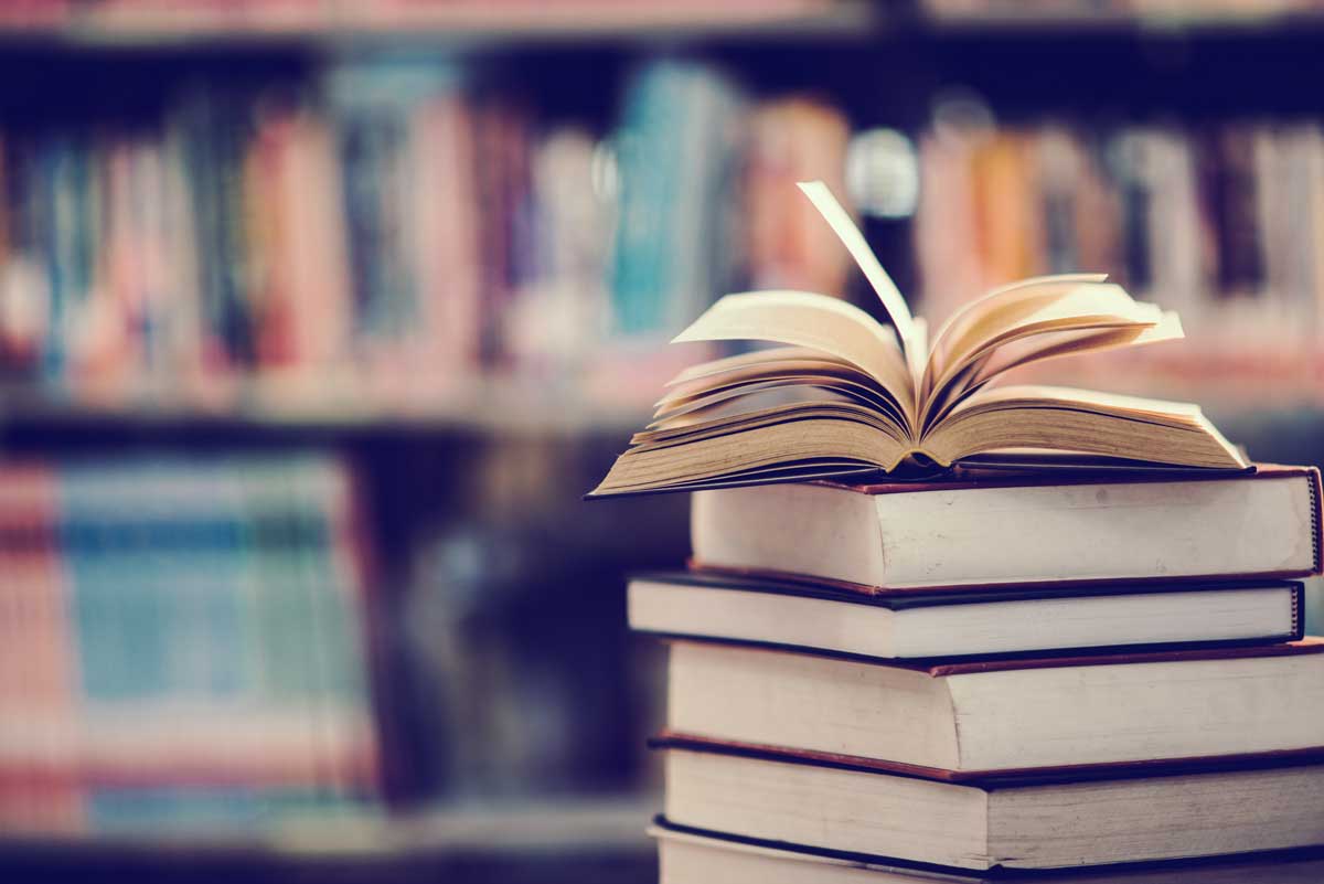book-library-with-open-textbook_web